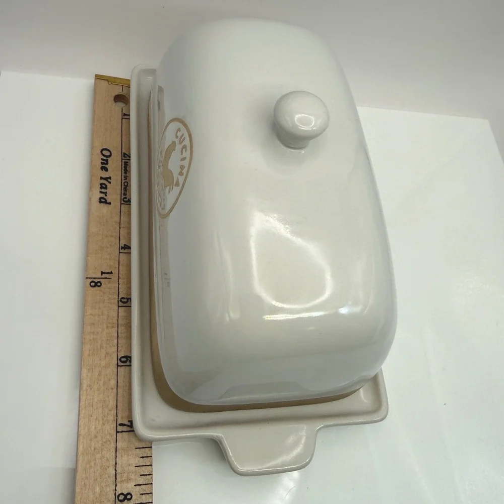 Sur‎ La Table Cucina Rustica Stoneware Butter Dish Rooster White Tan